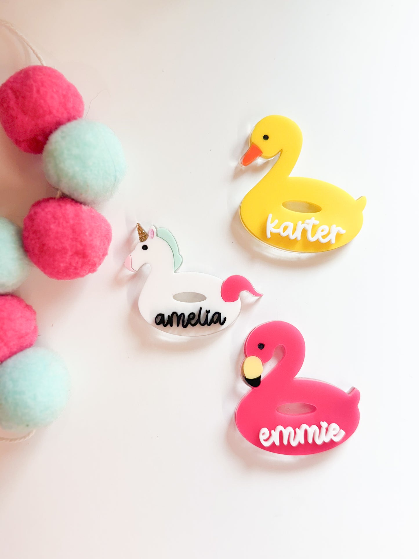 POOL FLOATIE CLIP & BAG TAG