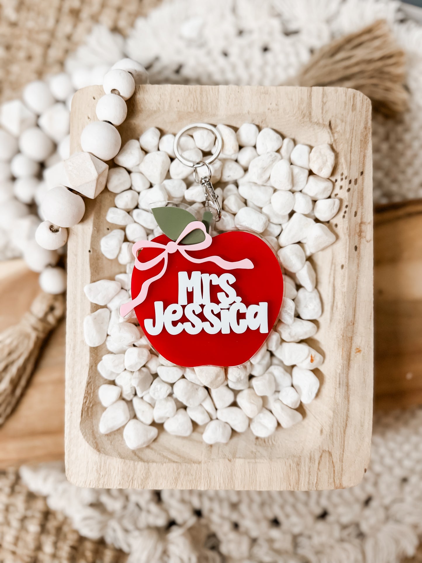 BOW APPLE BAG TAG