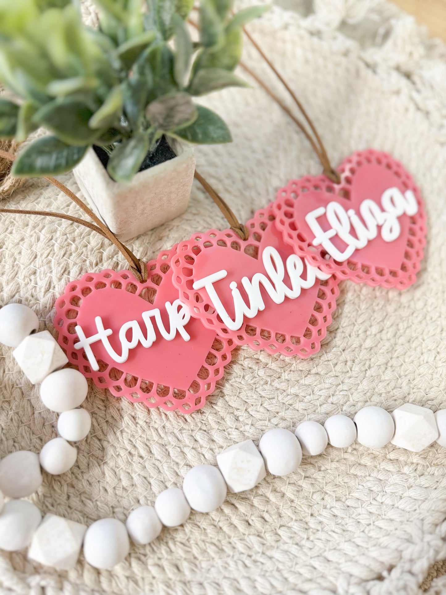 Scalloped Heart Tag