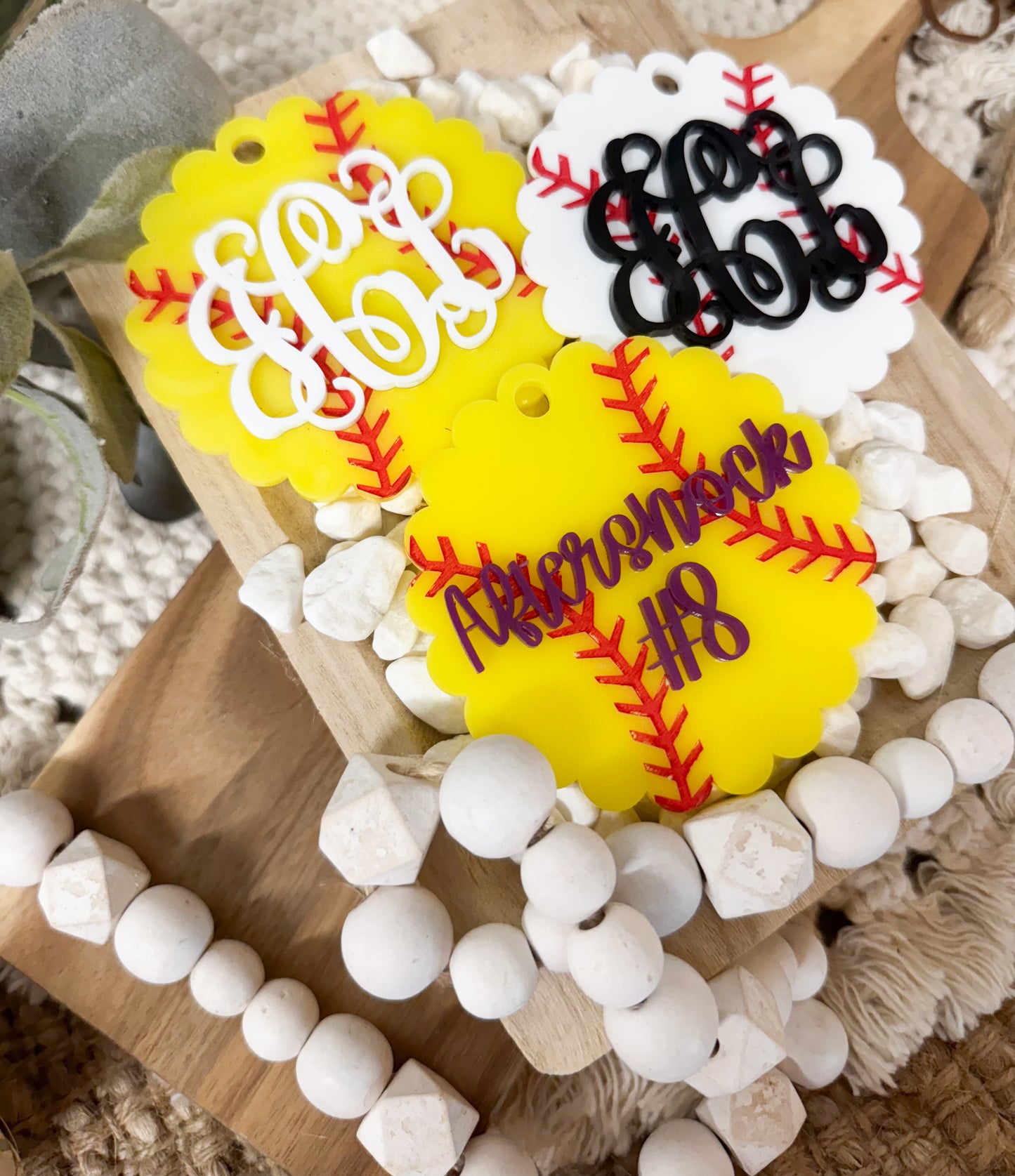 SCALLOP BASEBALL AND SOFTBALL TAGS