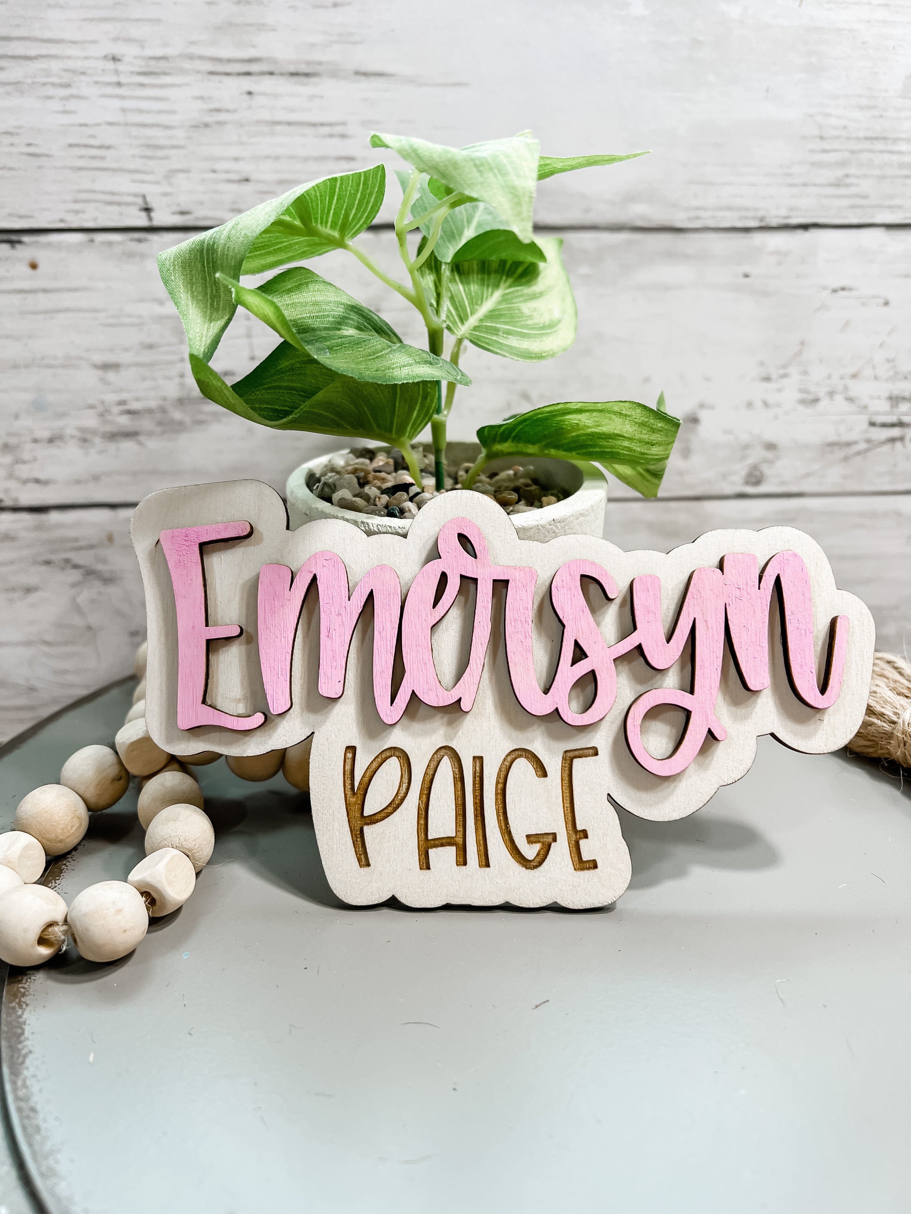 Mini Offset Name Sign – Itty Bitty Peach